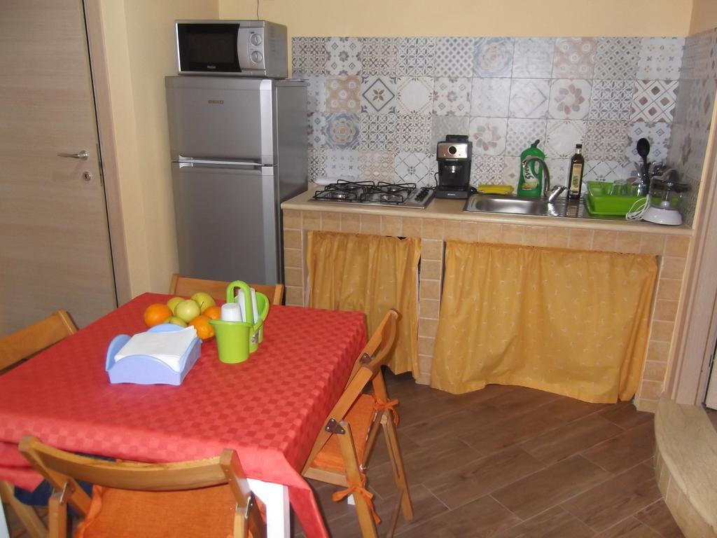 Апартаменты Zu Pippinu Кастелламмаре-дель-Голфо Номер фото